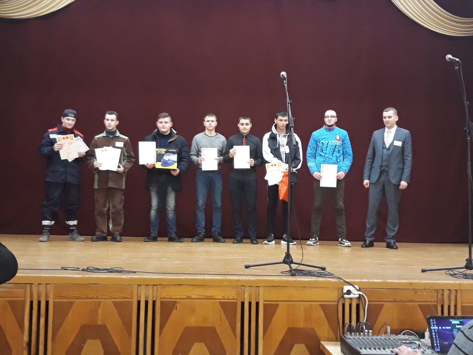 Сварщики6